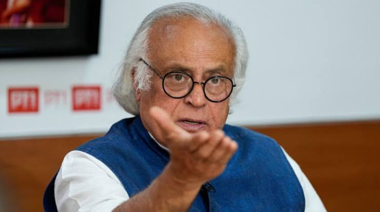 भाजपा के 'संविधान हत्या दिवस' पर कांग्रेस का पलटवार, कहा- 'अघोषित आपातकाल के 11 साल हुए'